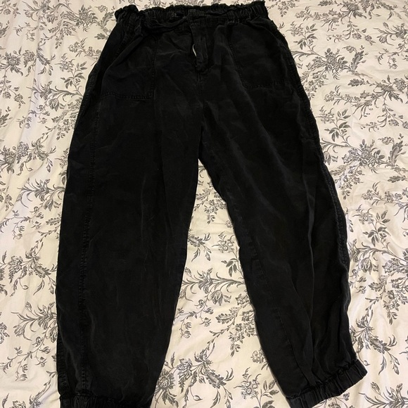 AE black joggers - Picture 2 of 3
